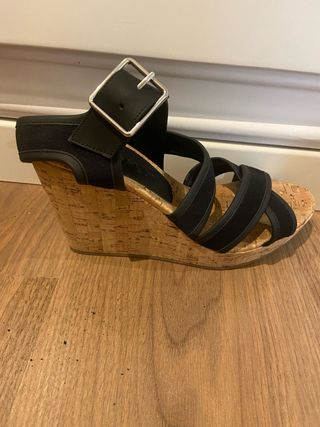 Cuñas Bimba y Lola negras