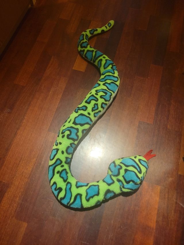 Serpiente peluche gigante 80cm