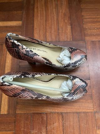 Zapatos tacón serpiente