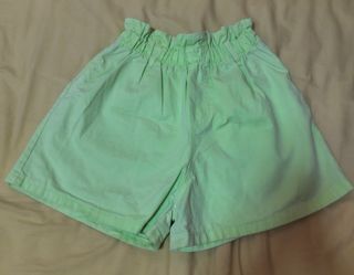 Shorts verdi estivi