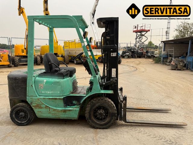 CARRETILLA ELEVADORA MITSUBISHI FD25K