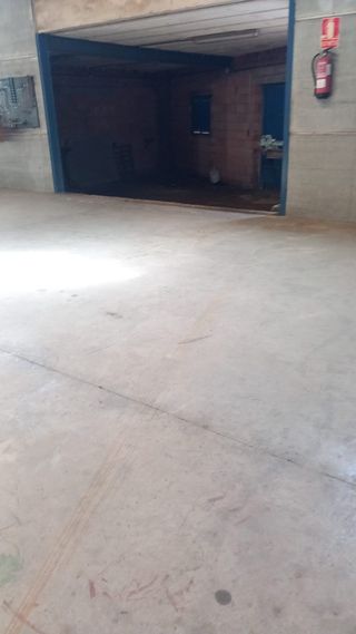 Nave industrial 370m2 La Campana