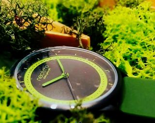 Reloj NeoTime - Verde & Negro