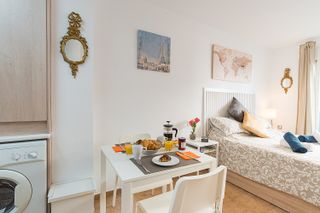 Apoyo limpieza Estudio vacacional Nerja