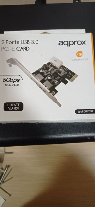 Lote de informatica, en sus cajas