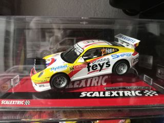 Scalextric Porsche 911 GT3
