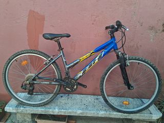 Bicicleta montaña Aluminio BH de chica y rueda 26x