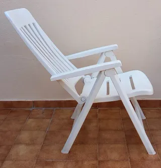 Silla reclinable y plegable