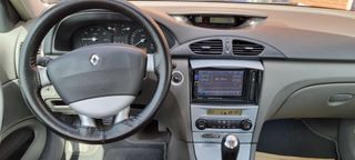 Renault Laguna 2.0i 2003