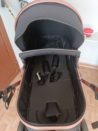 Carrito bebé KESSER negro-dorado