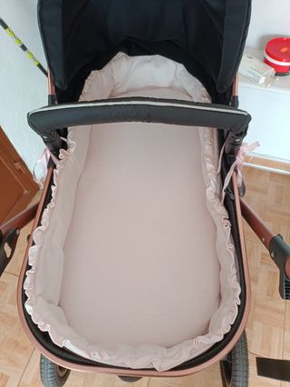Carrito bebé KESSER negro-dorado