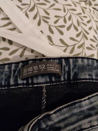 Vaqueros desgastados - Talla 52 EU 48