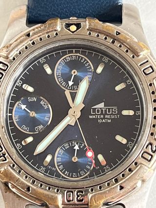 Reloj Lotus como nuevo Azul y Plateado