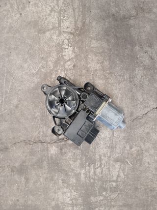 Motor elevalunas trasero derecho Seat Ateca