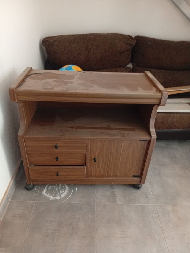 Mueble auxiliar con ruedas espejo y litera 