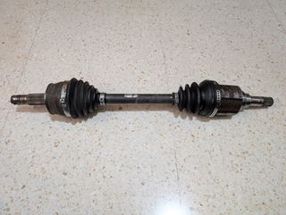 Transmisión/ Palier delantero izq  Fiat Grande P.