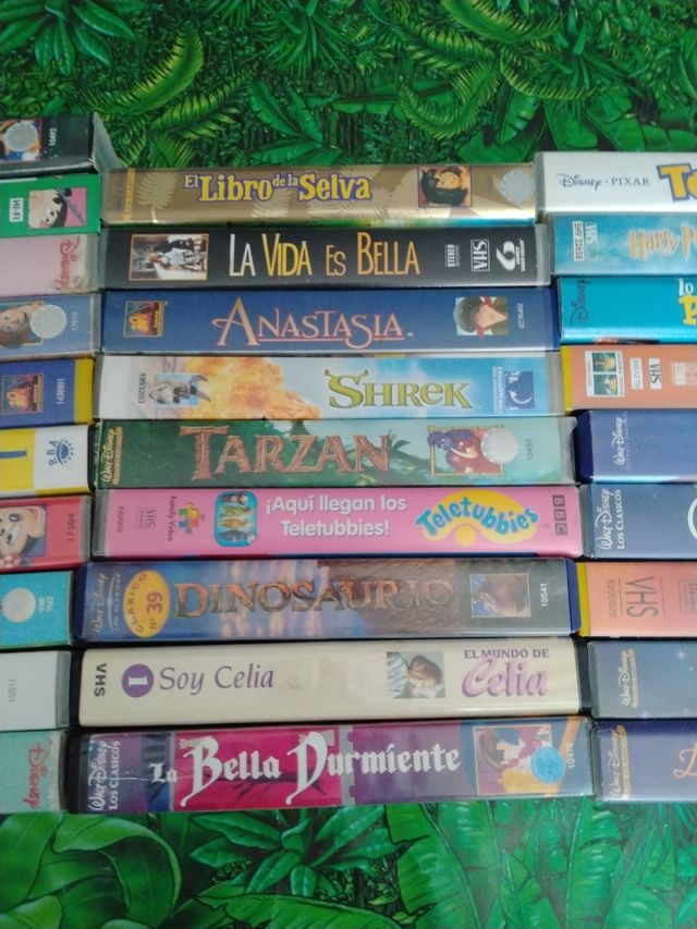 VHS Lote 28 películas dibujos Disney