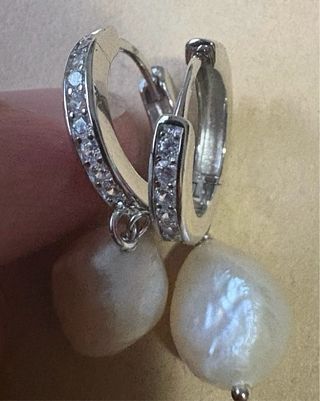 Pendientes de plata de ley con circonitas y perlas