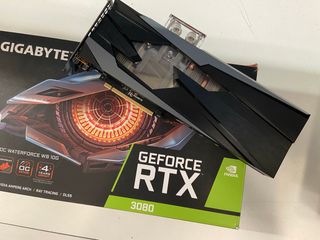 GIGABYTE GeForce RTX 3080 10GB OC WATERFORCE WB V2