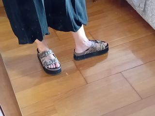 Sandalias plataforma serpiente