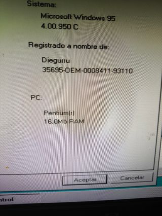 Torre PC Pentium 1 DX - ordenador antiguo 