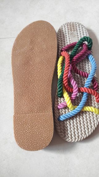 Sandalias planas multicolor 40,5