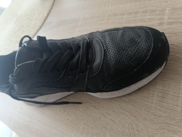 Zapatillas negras 40-41