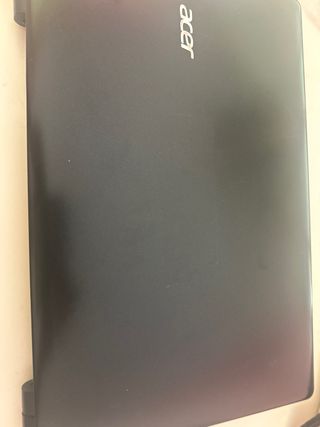 Portátil Acer E1-522 para reparar