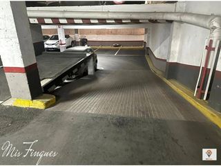 Garaje en venta en Centre en Sabadell