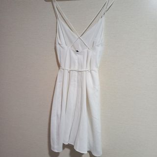 Mono blanco tirantes