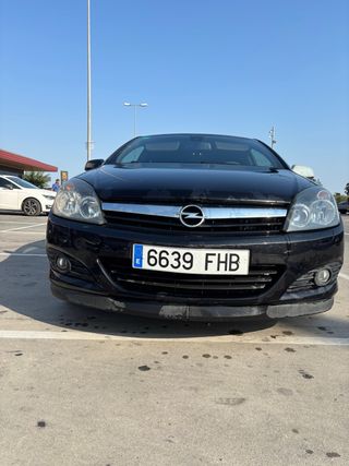 Opel Astra GTC 2006