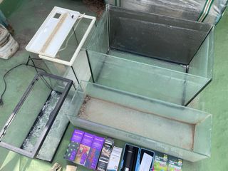 4 Acuarios + Equipamiento