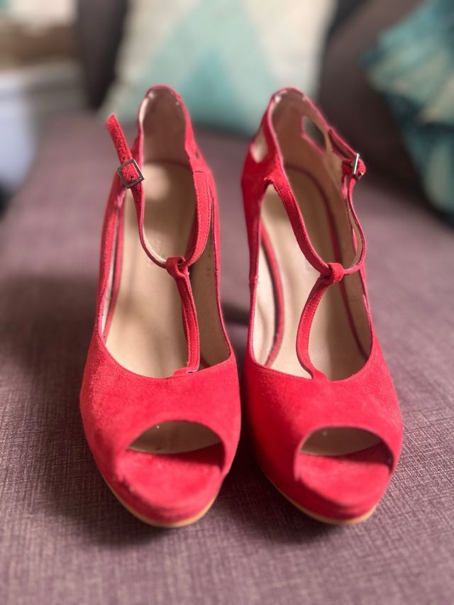 Sandalias rojas tacón alto made spain