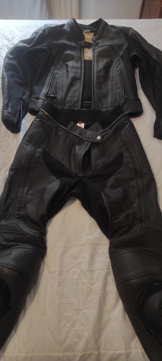 Mono piel moto mujer