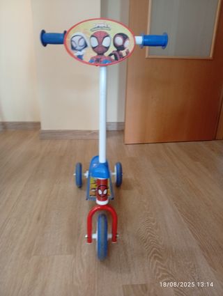 Patinete Spiderman Infantil