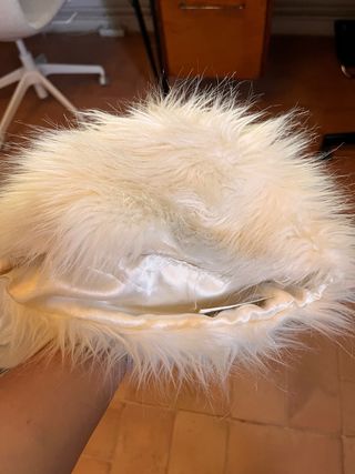 Gorro blanco pelo sintético