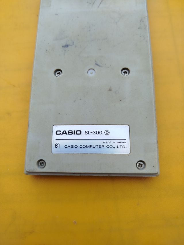 CASIO SL-300 Calculadora Solar