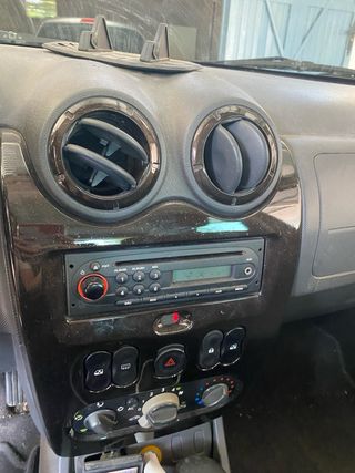 Dacia Duster 2011
