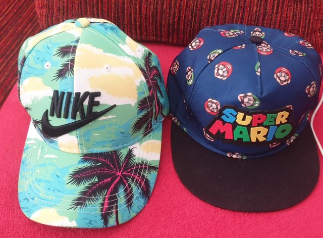 Lote 2 Gorras Nike & Super Mario