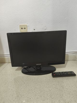 TV Samsung 18"