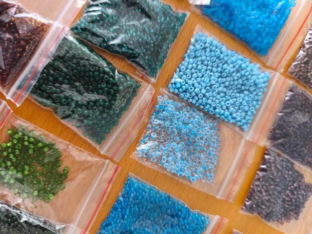 Abalorios:  bolsitas surtidas