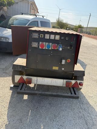 GRUPO ELECTROGENO 15 kv