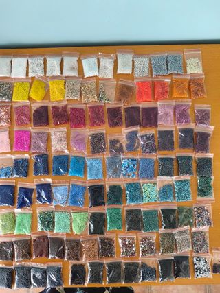 Cuentas de colores surtidas abalorios rocallas