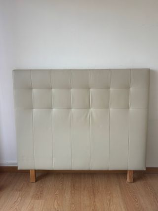 Cabecero IKEA  modelo BORGANN blanco 140cm 