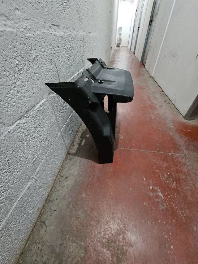 Guardabarros trasero Volvo FH4