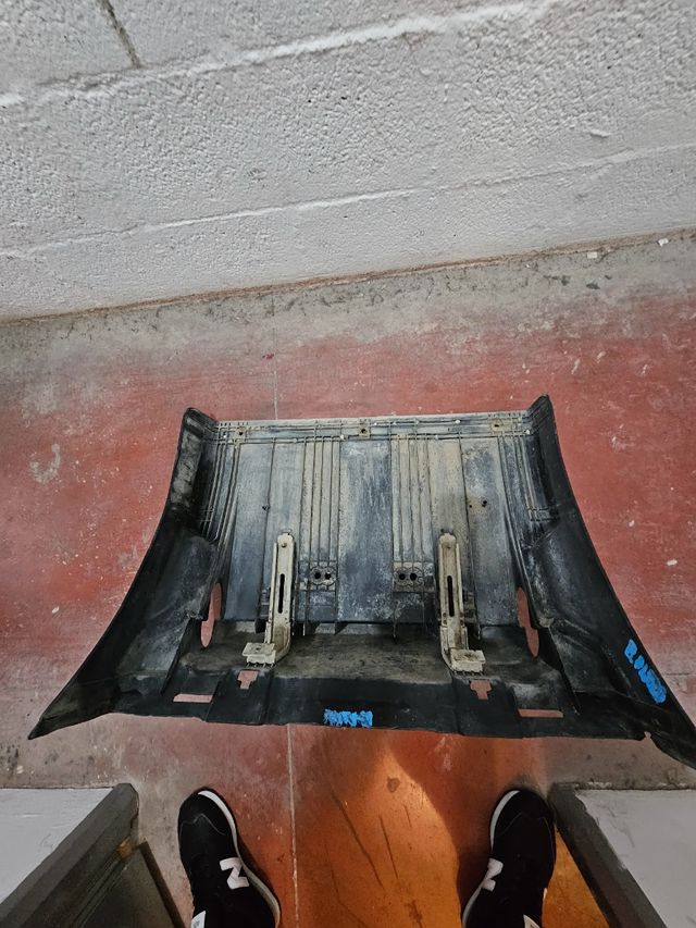 Guardabarros trasero Volvo FH4