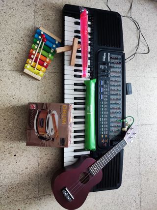 Casio CT-636 + Percusión Infantil + Flauta Dulce