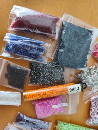 Abalorios de cristal multicolor