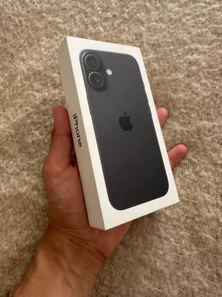 iPhone 16