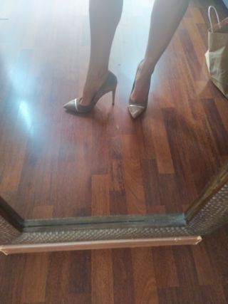 Tacones Roberto Botella ante marrón